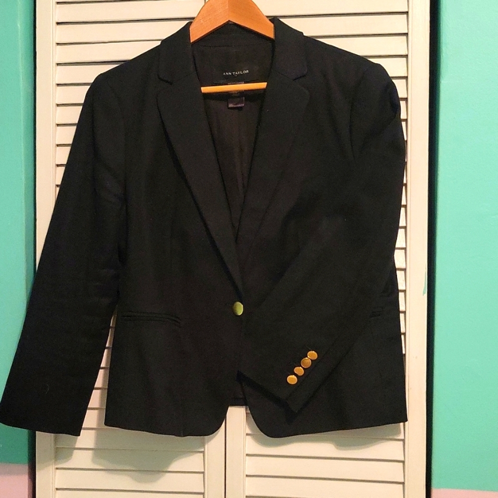 Ann Taylor Textured Black Blazer